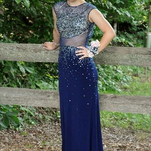 Beautiful Alyce Navy prom dress!